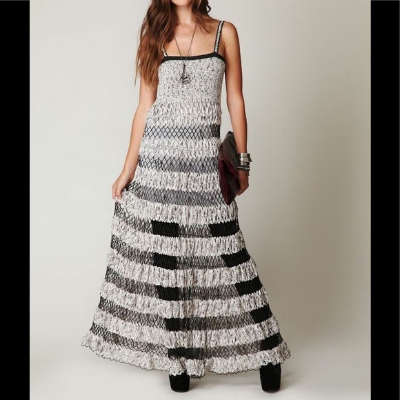 Free People Dresses & Skirts - 🌼Sale. Free People St Petersburg maxi dress